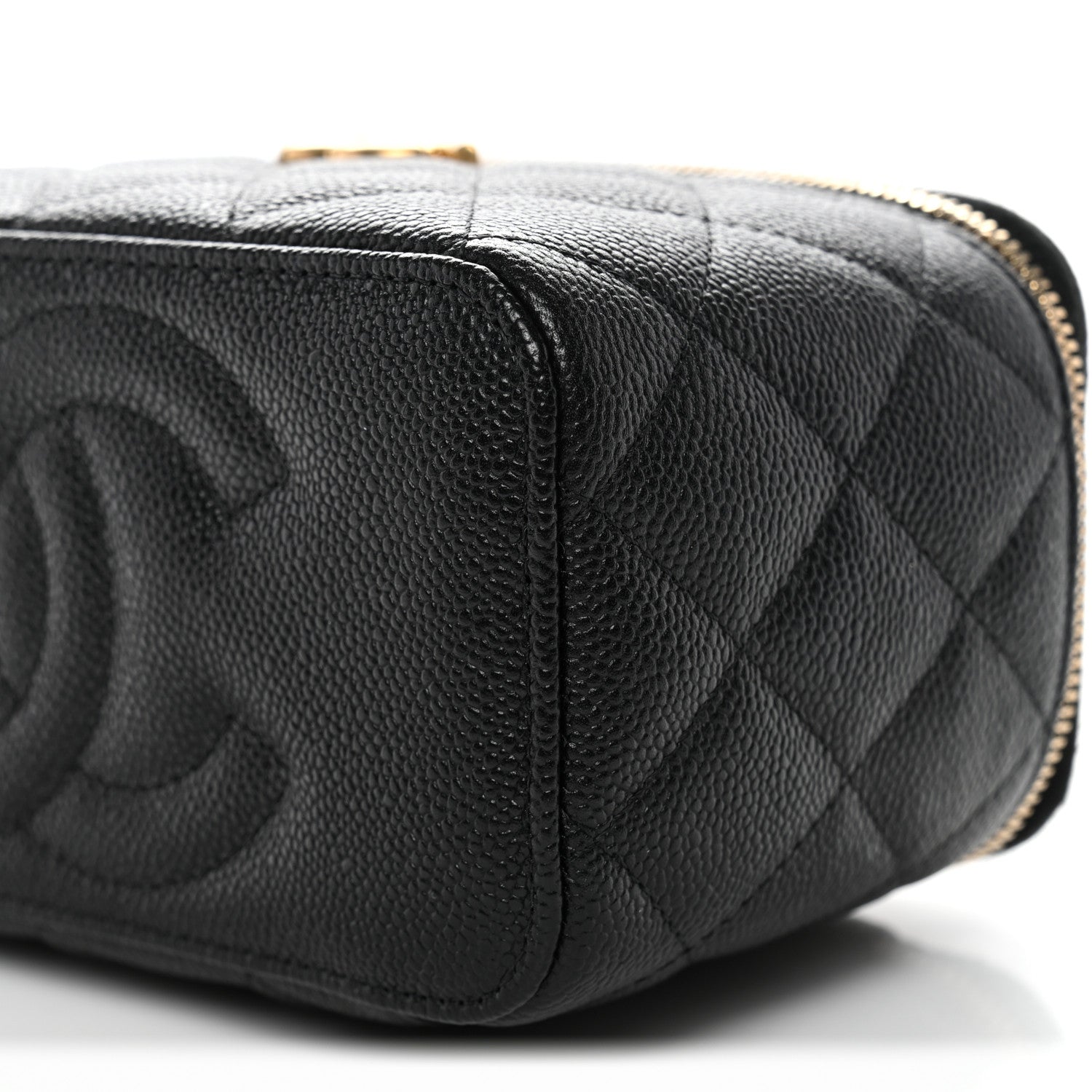 Caviar Quilted Sweetheart Vanity Case Black