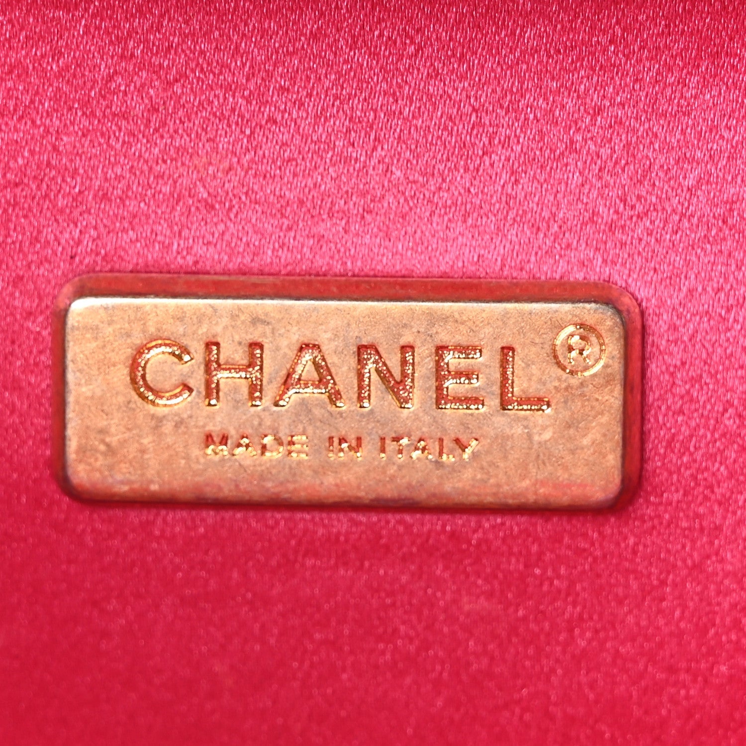 Lambskin Chocolate Bar Lock Clutch Bag Pink