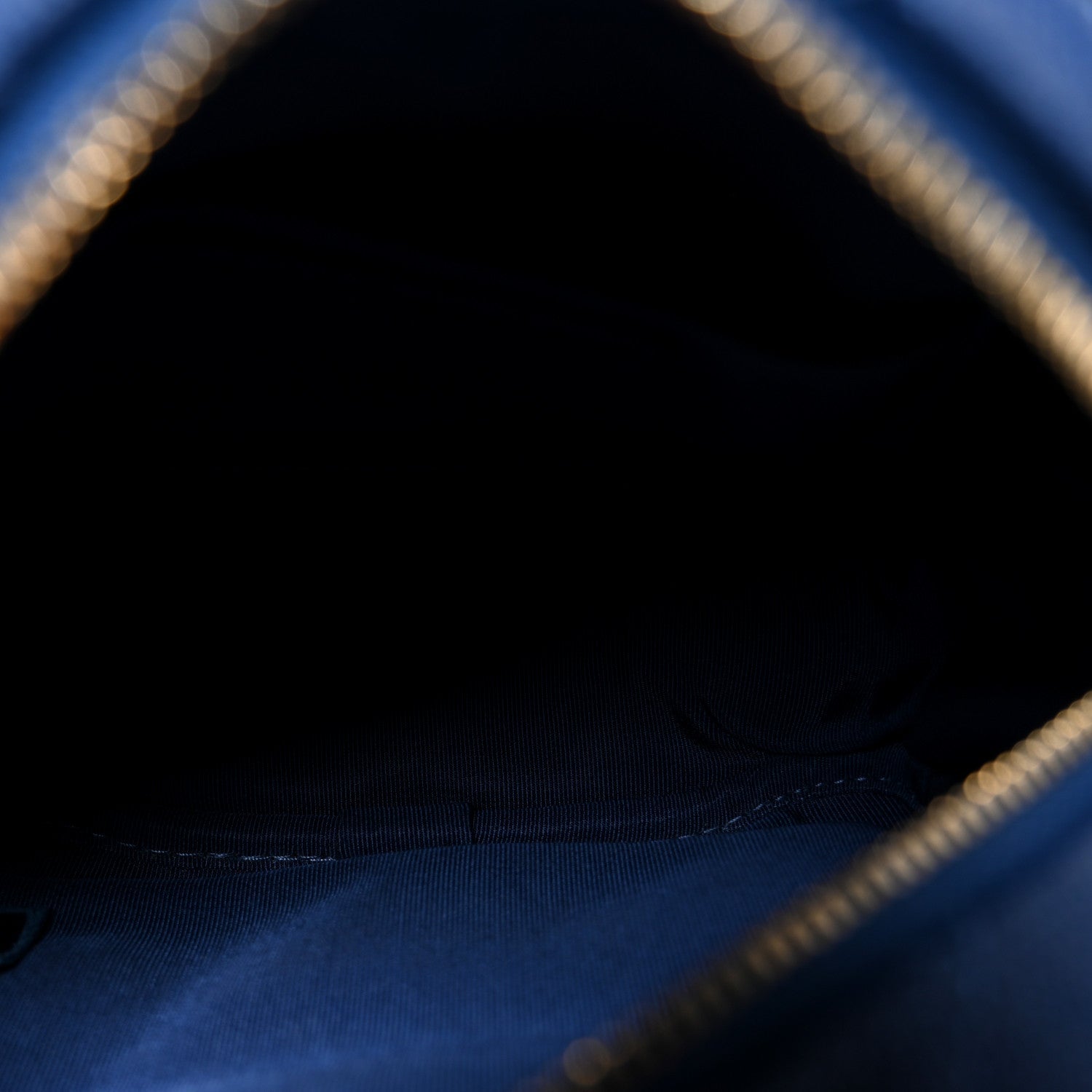 Caviar Quilted CC Day Camera Case Blue