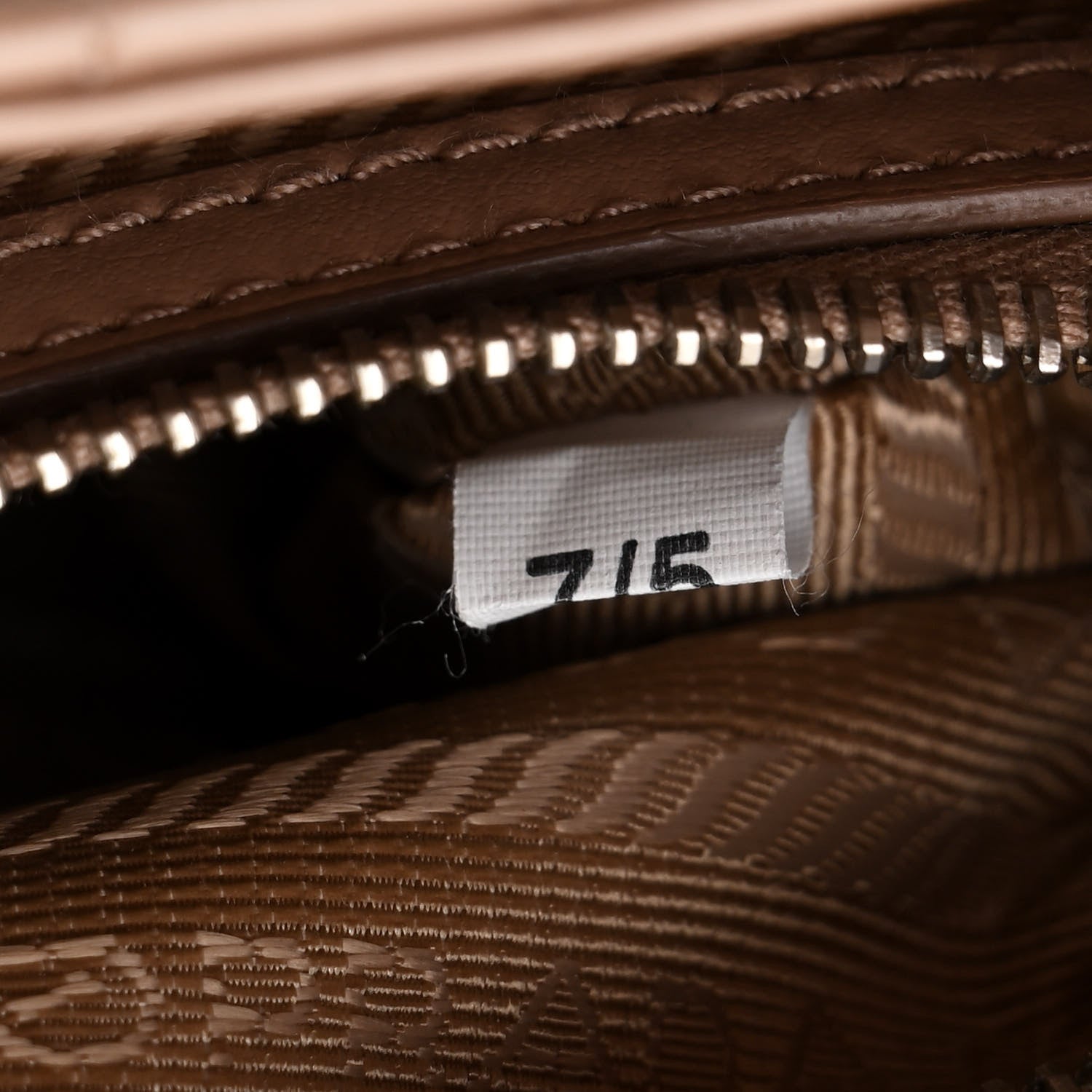 Soft Calfskin Impunture Diagramme Medium Chain Flap Shoulder Bag Cipria