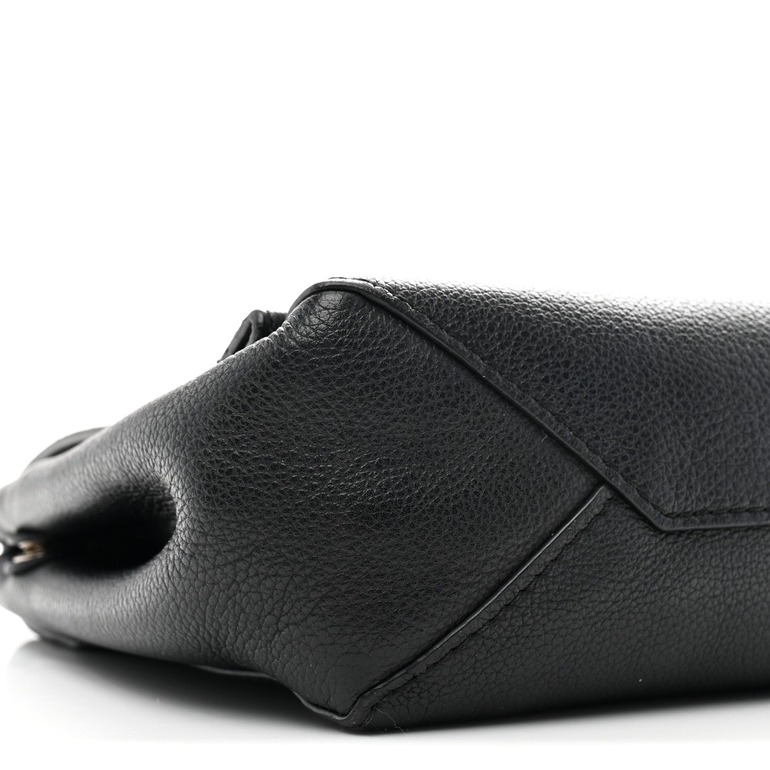 Calfskin Lockme II Chain Bag BB Black