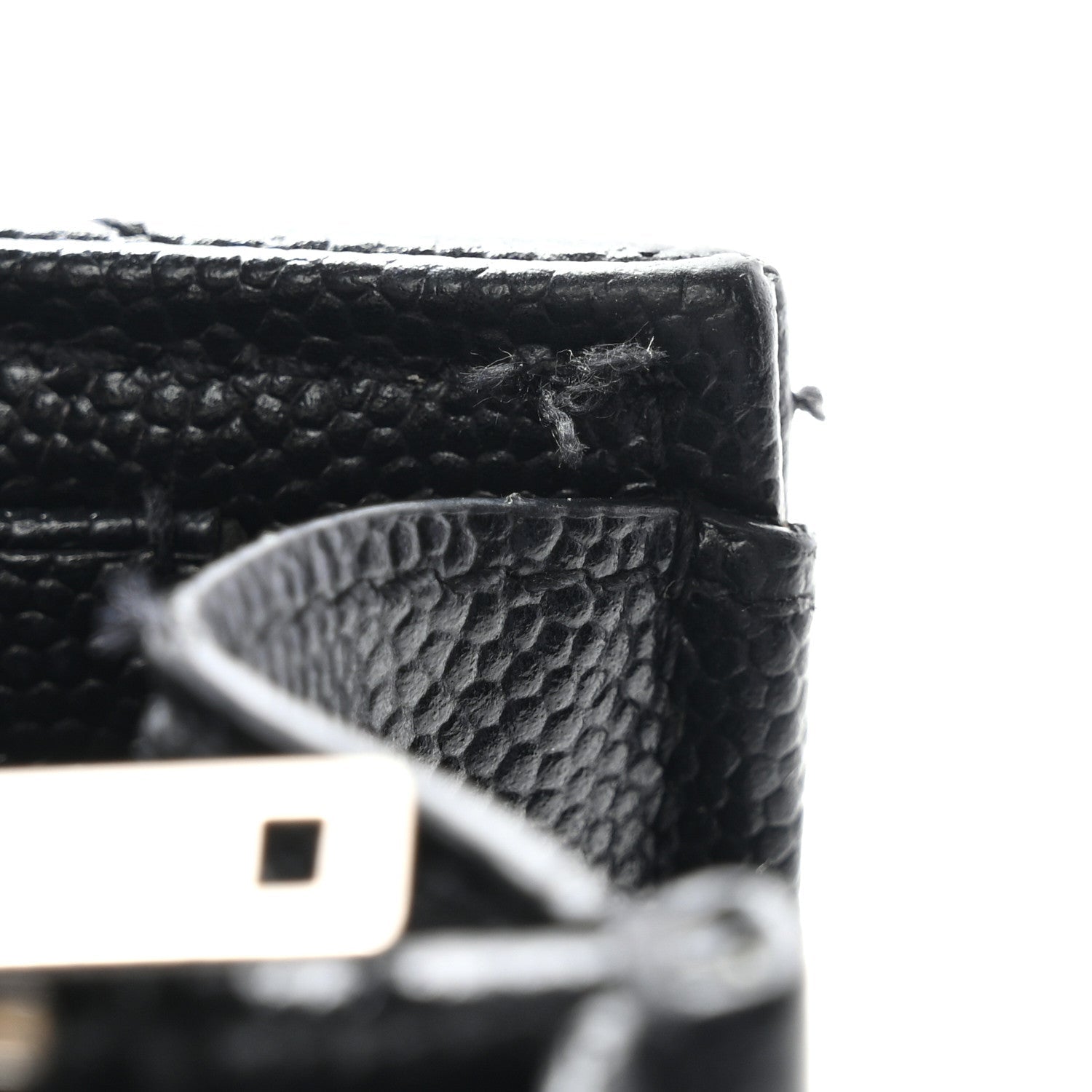 Grain De Poudre Matelasse Chevron Monogram Chain Wallet Black