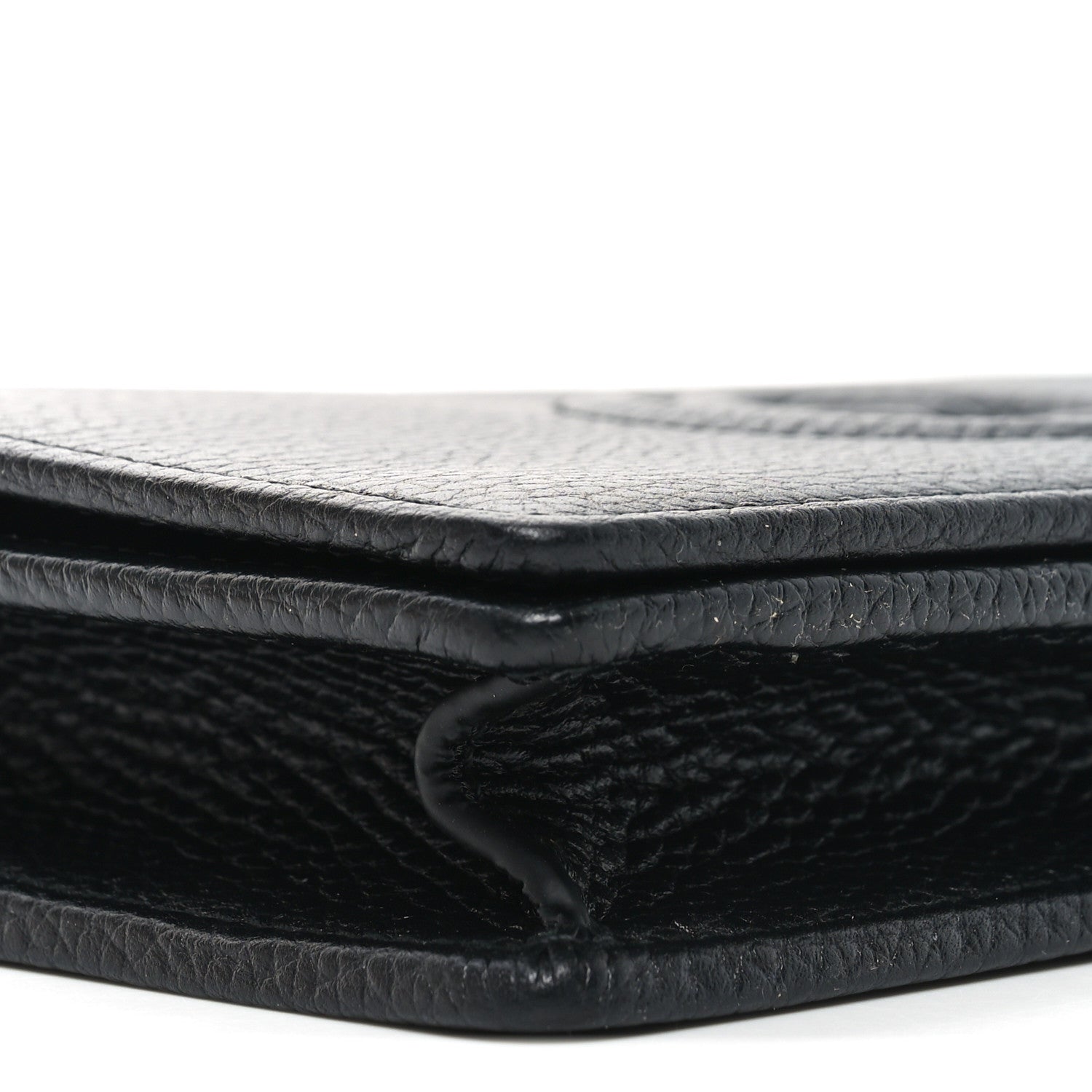 Pebbled Calfskin Soho Wallet On Chain Black
