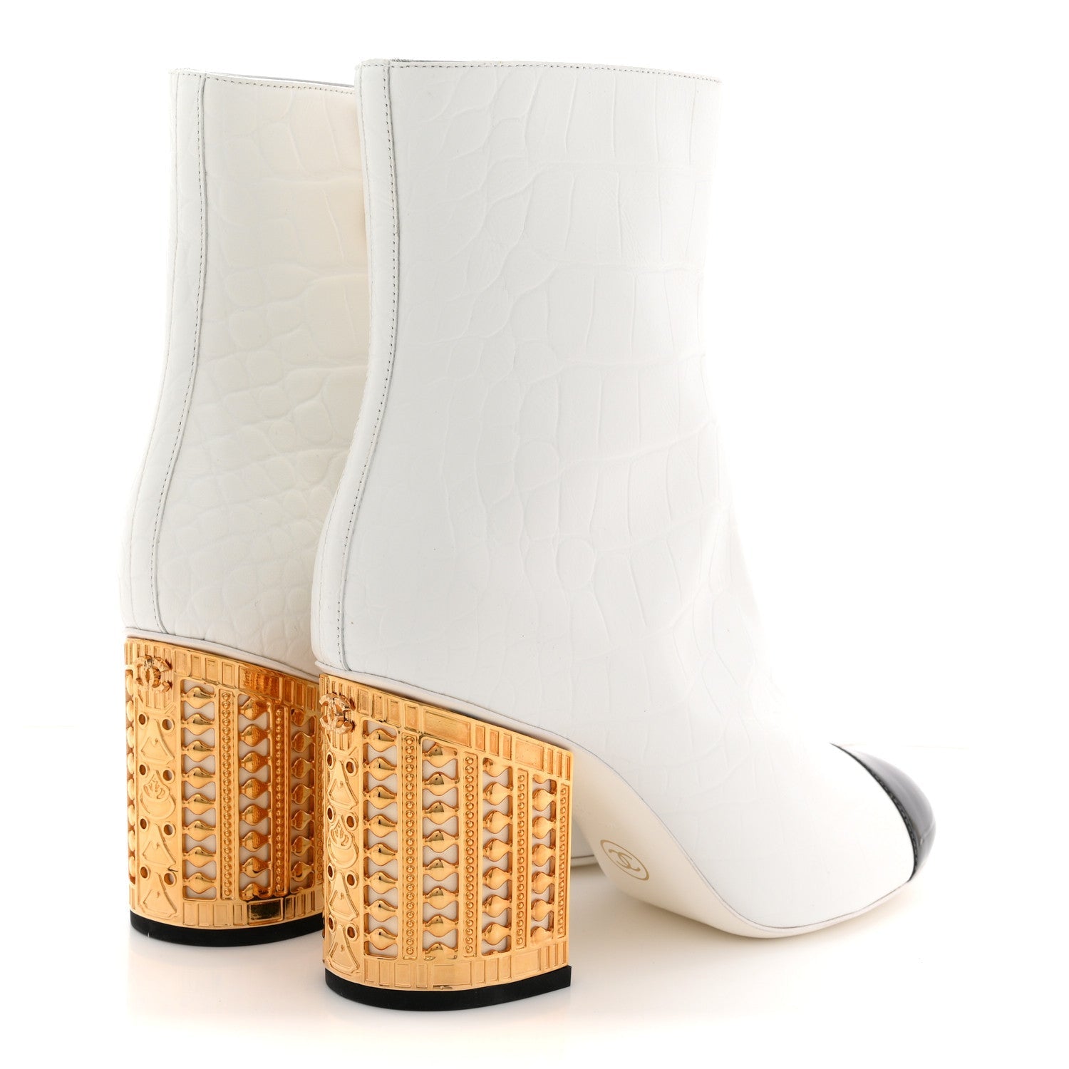 Calfskin Crocodile Embossed Patent Cap Toe Metiers D'Art Ankle Boots 36 White Black