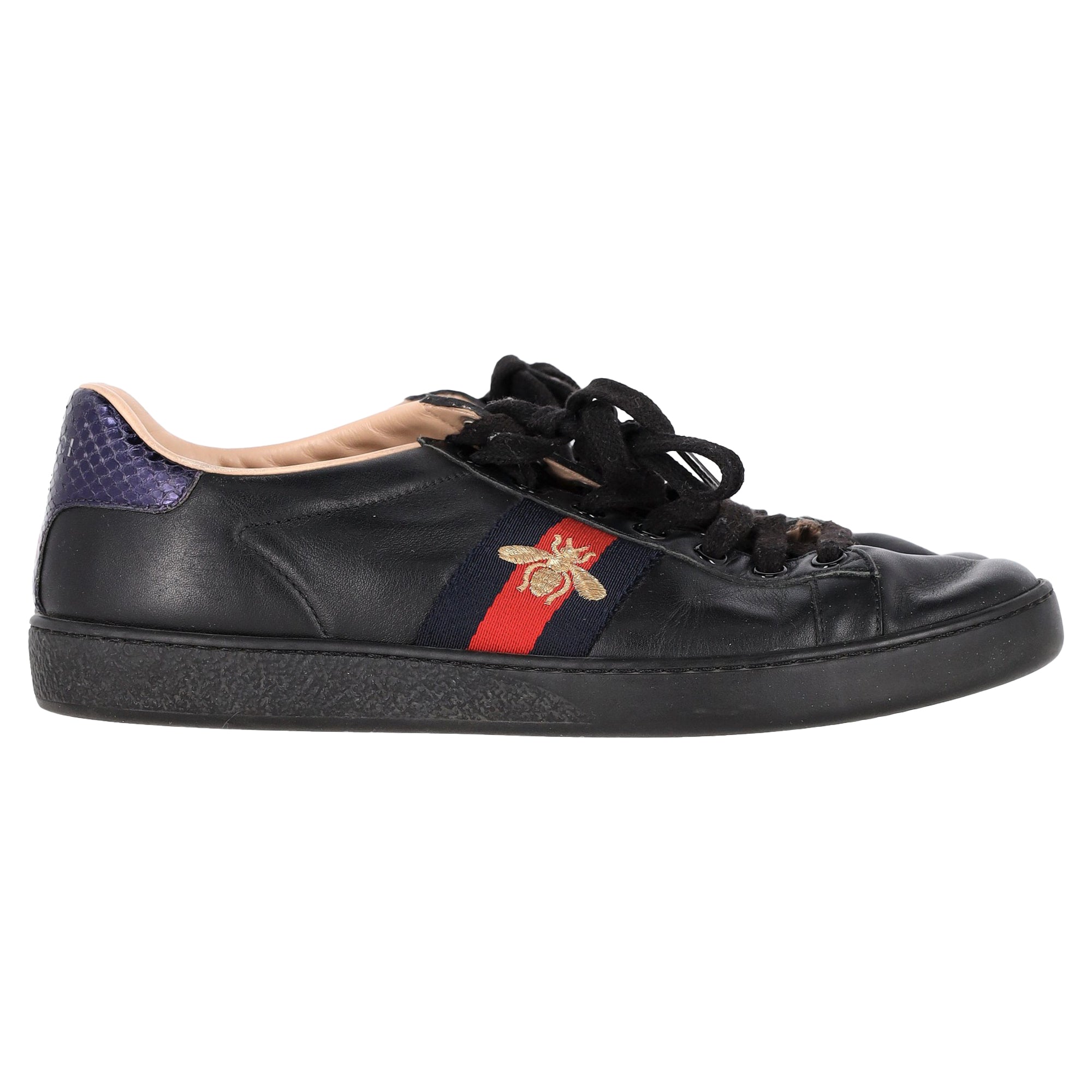 Men's  Gucci Ace Bee Low-Top Sneakers in Black Calfskin Leather