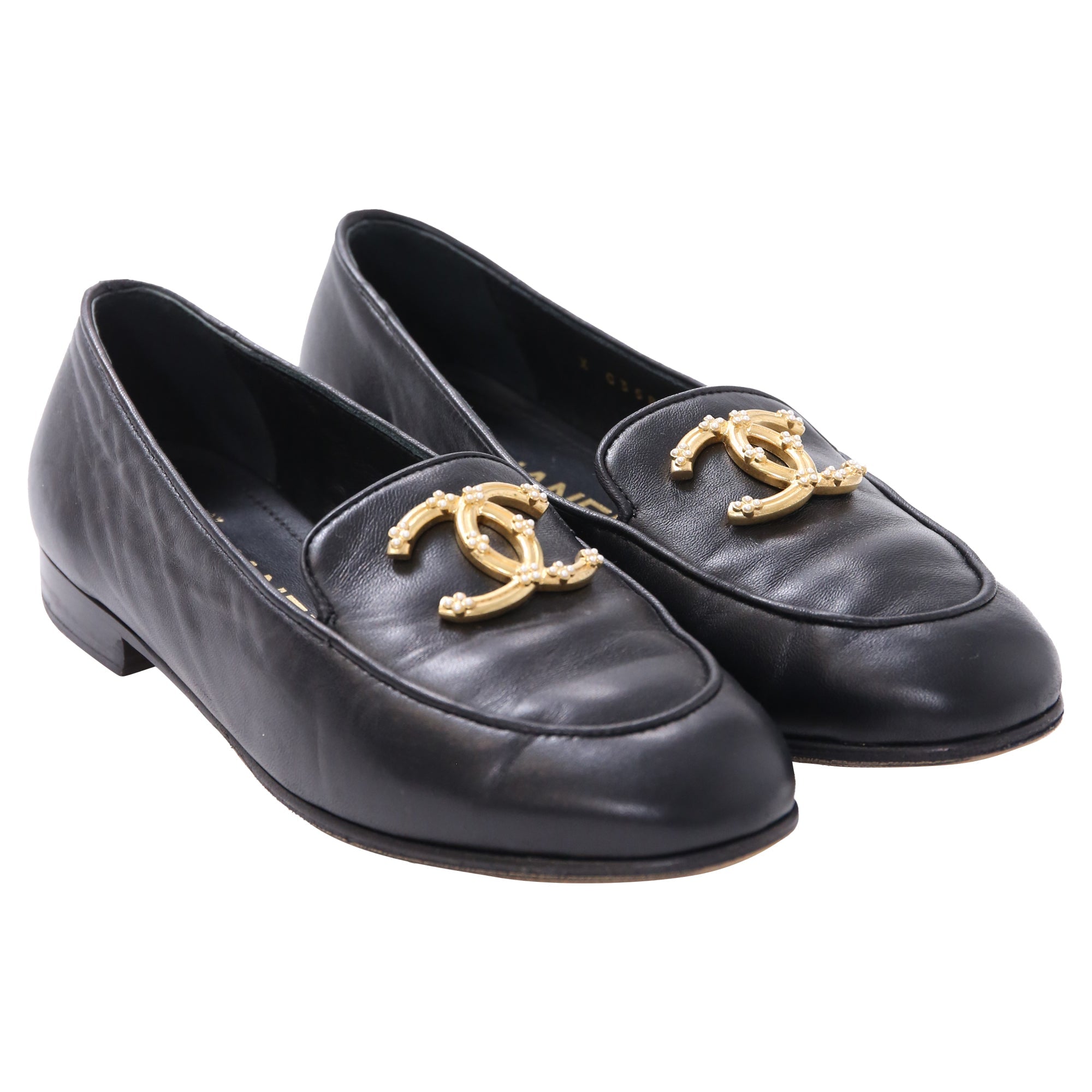 Women's Chanel Pearl CC Loafers in Black Lambskin Leather