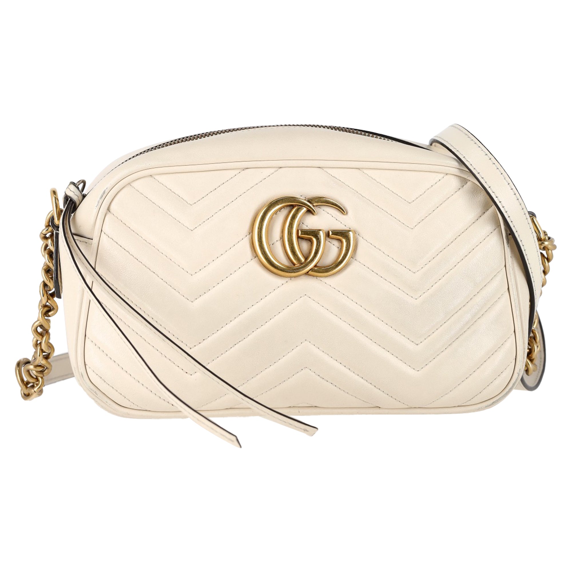 GG Marmont Shoulder Bag Matelasse Leather Small