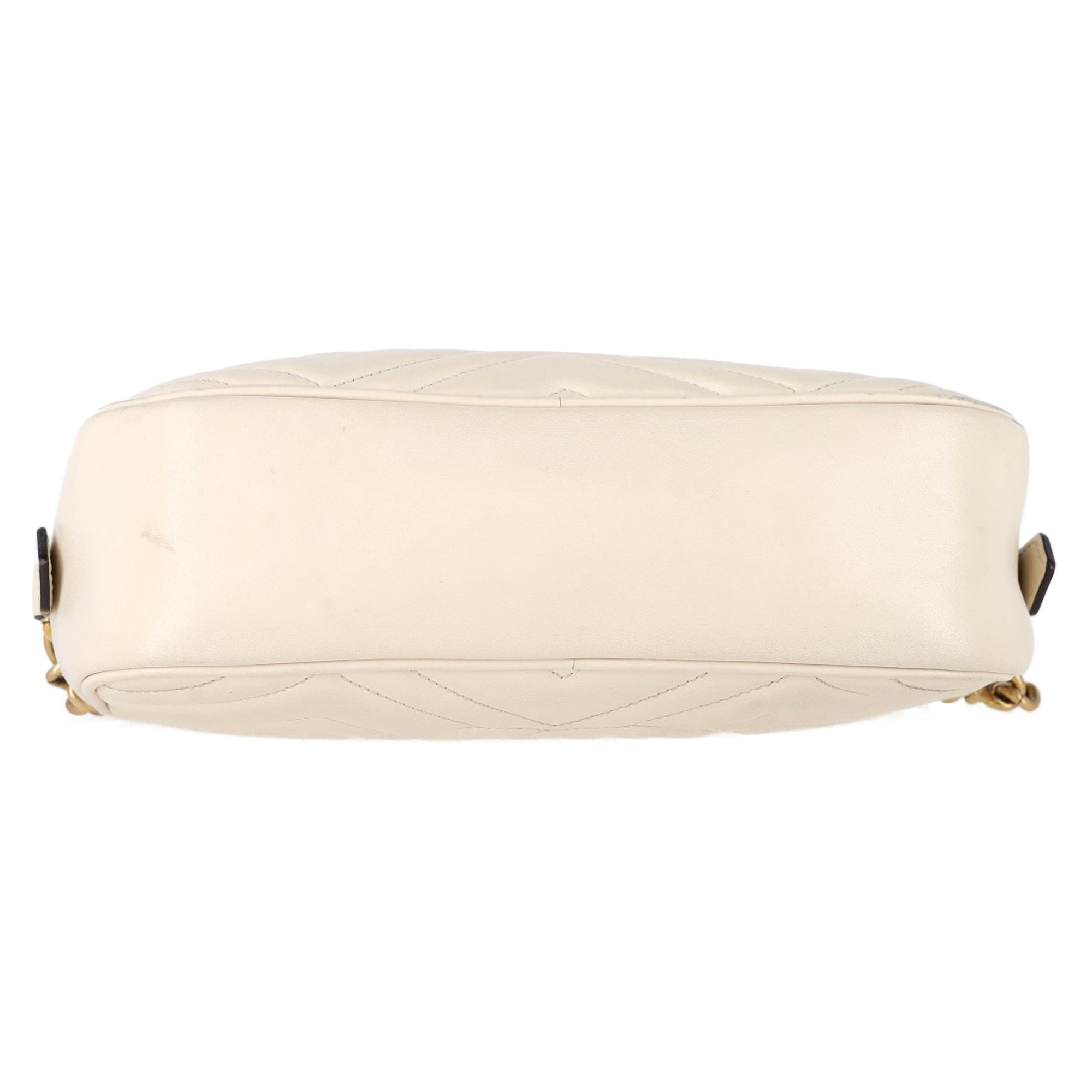 GG Marmont Shoulder Bag Matelasse Leather Small
