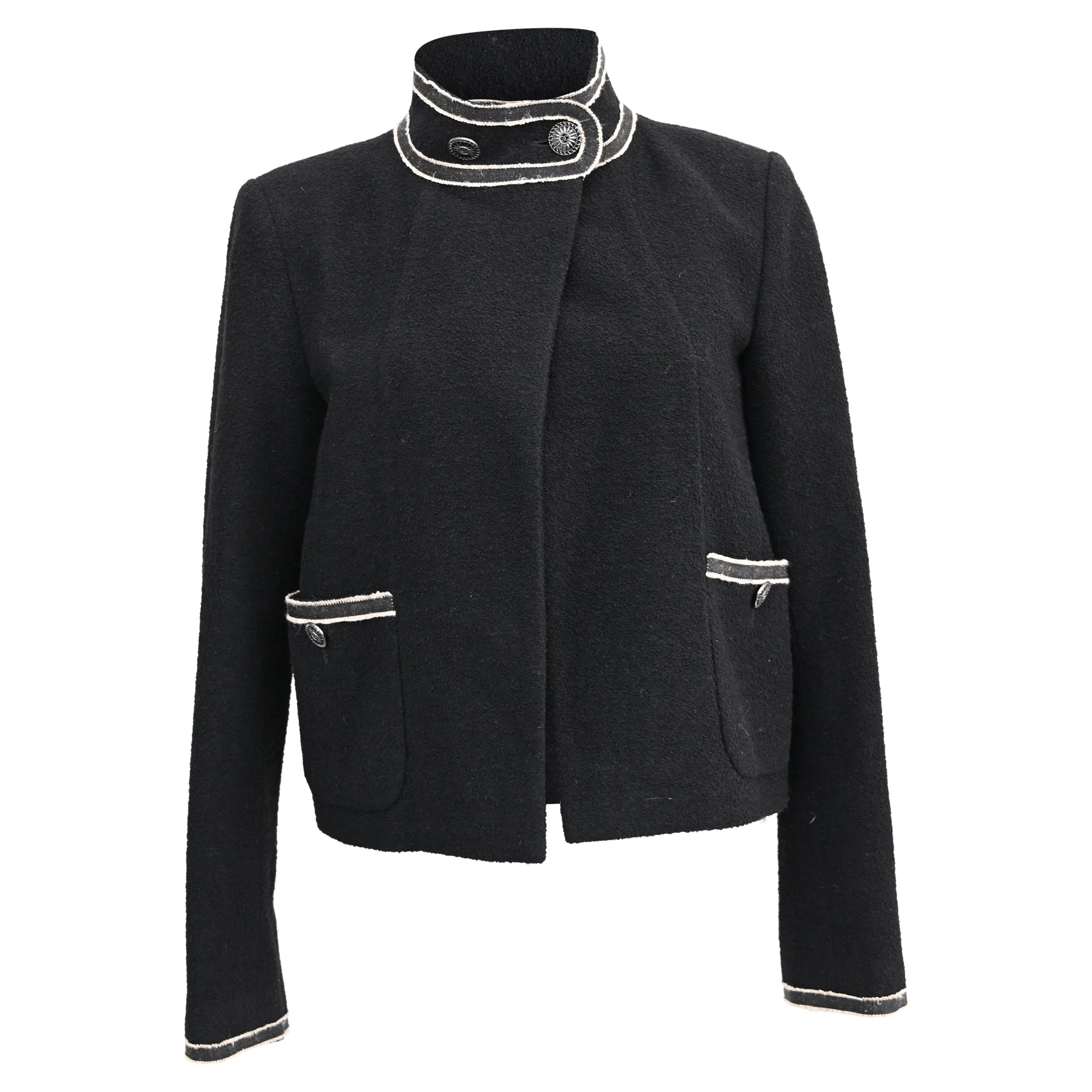 Women's Chanel 14C Tweed Blazer with Pockets in Black Wool