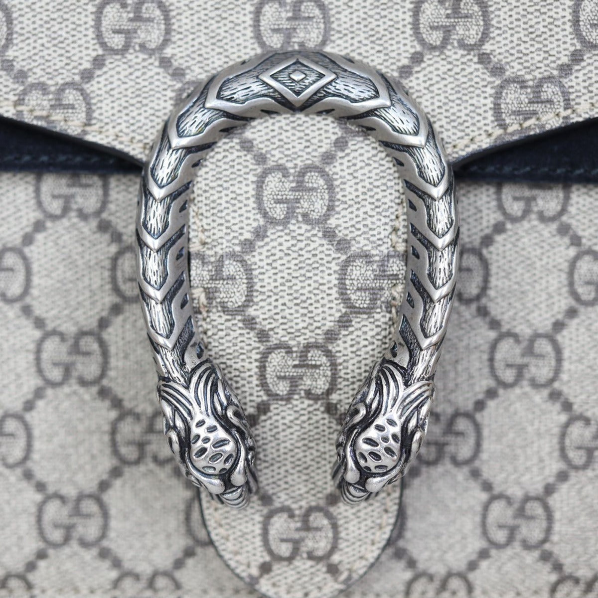 Gucci Dionysus GG Supreme Small Shoulder Bag