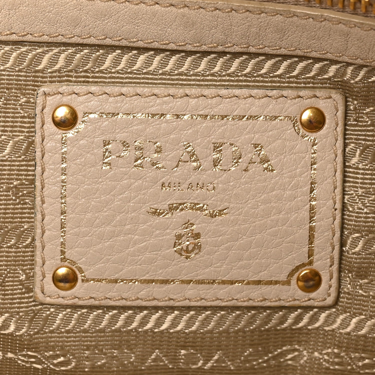Vitello Daino Shopping Tote Sabbia