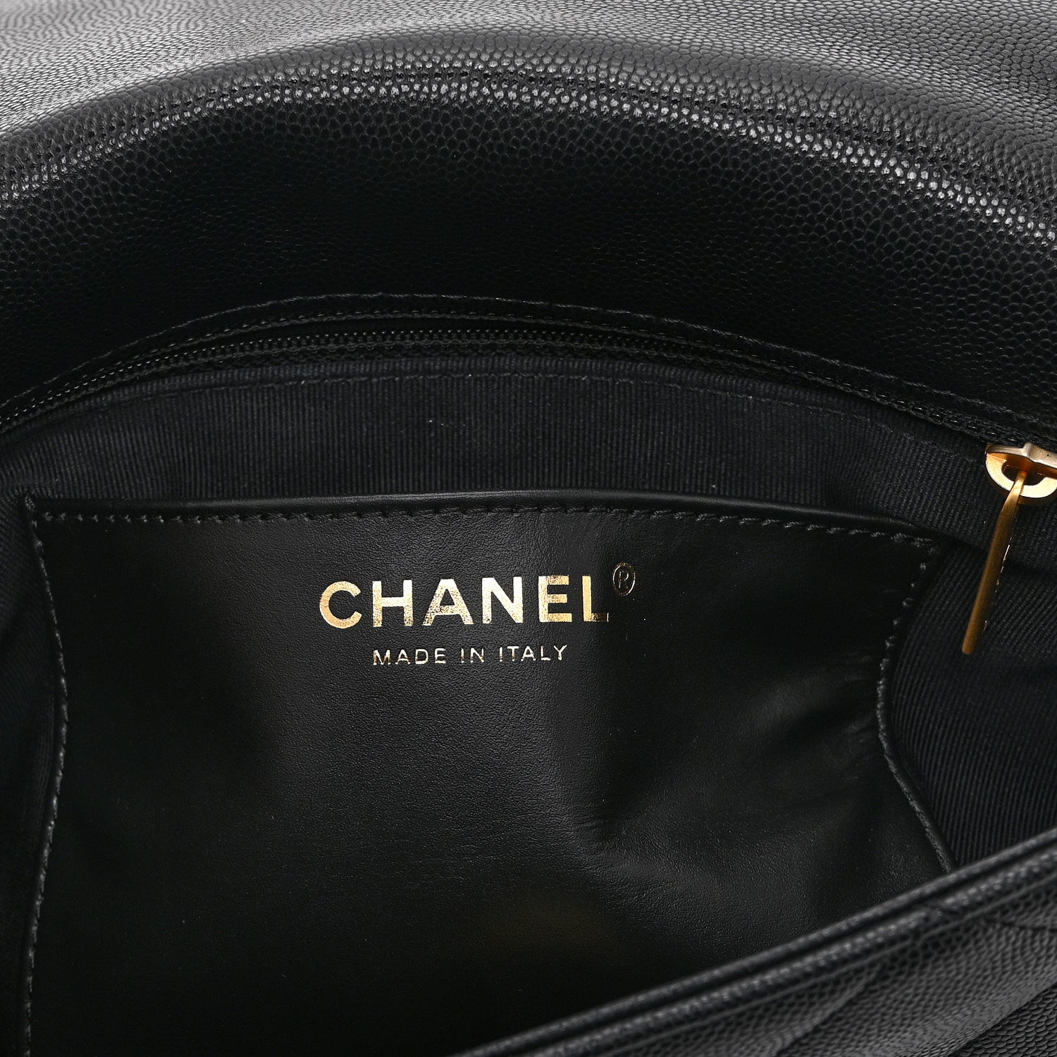 Caviar Quilted Medium Chain Flap  Black