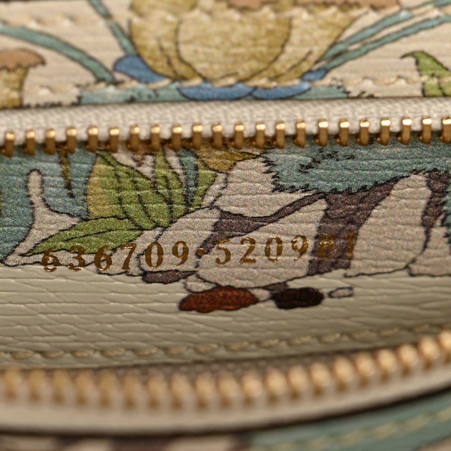 New Shangai Calfskin Tiger Savanah Small Jackie 1961 Hobo Chalky White Multicolor