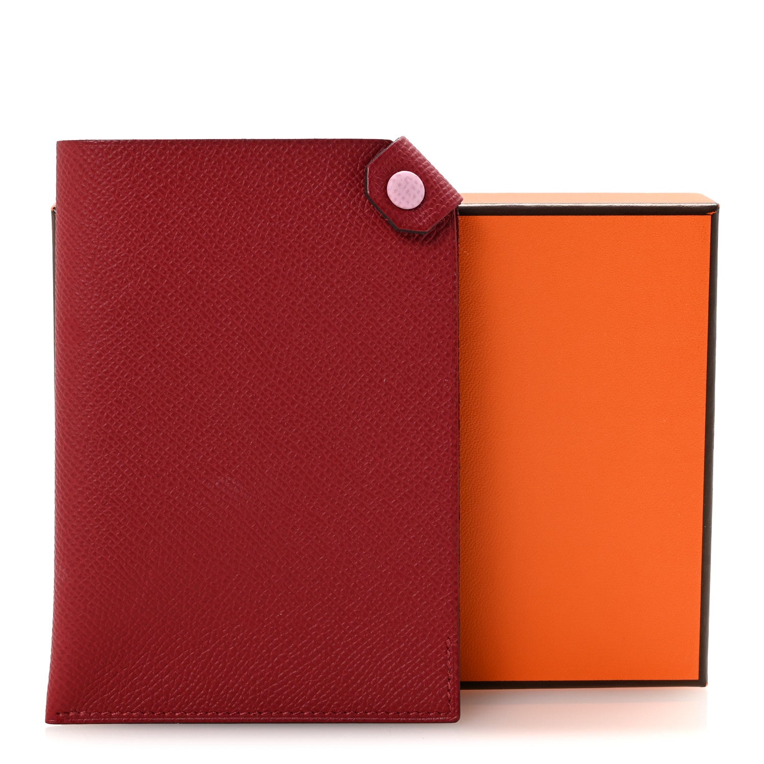 Epsom Tarmac Dot PM Passport Holder Rouge Grenat