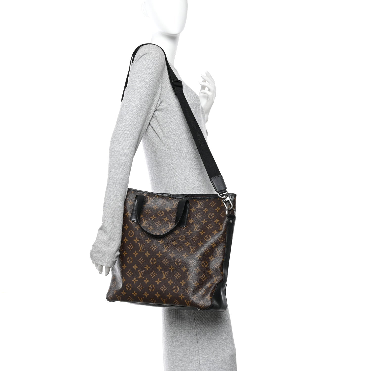 Monogram Macassar Davis