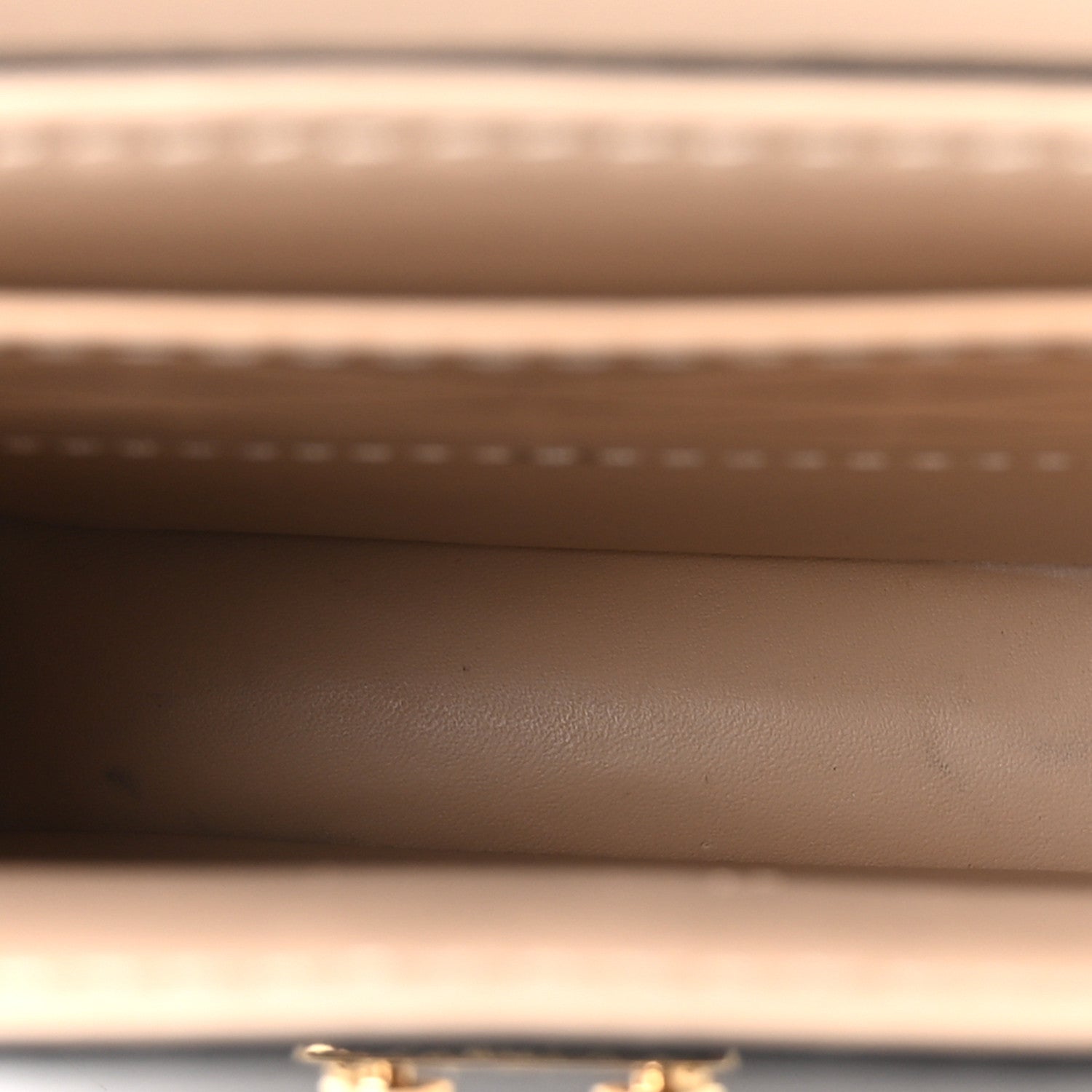 Monogram Pochette Trunk Verticale Black