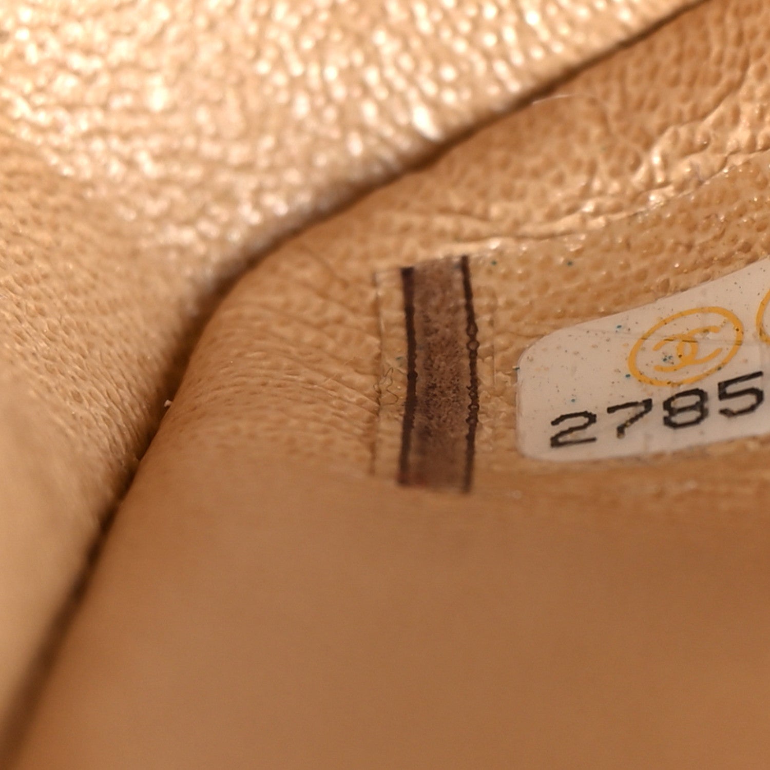 Iridescent Caviar Quilted Medium Double Flap Beige
