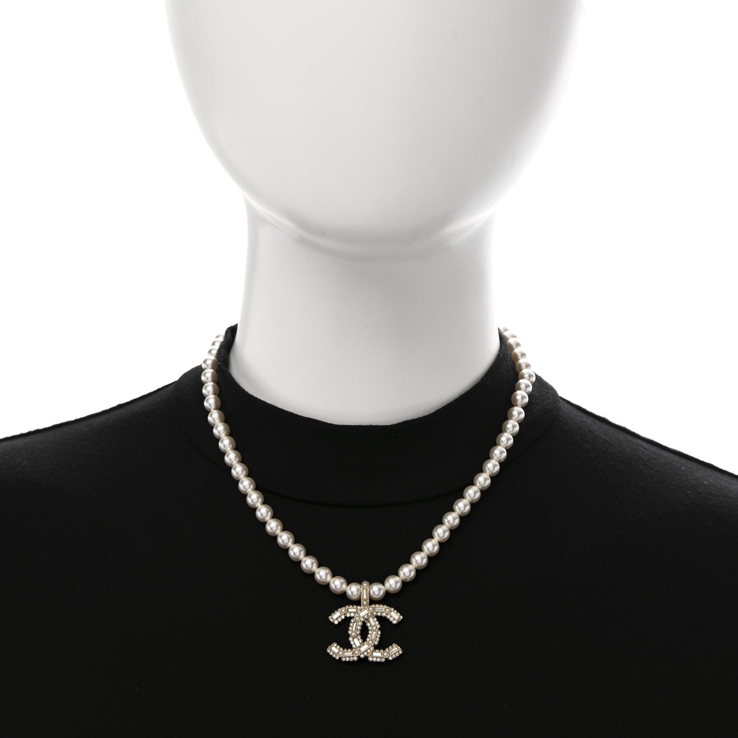 Pearl Crystal Baguette CC Short Necklace Gold