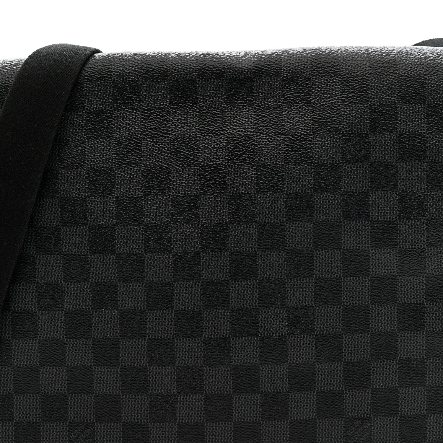 Damier Graphite District MM