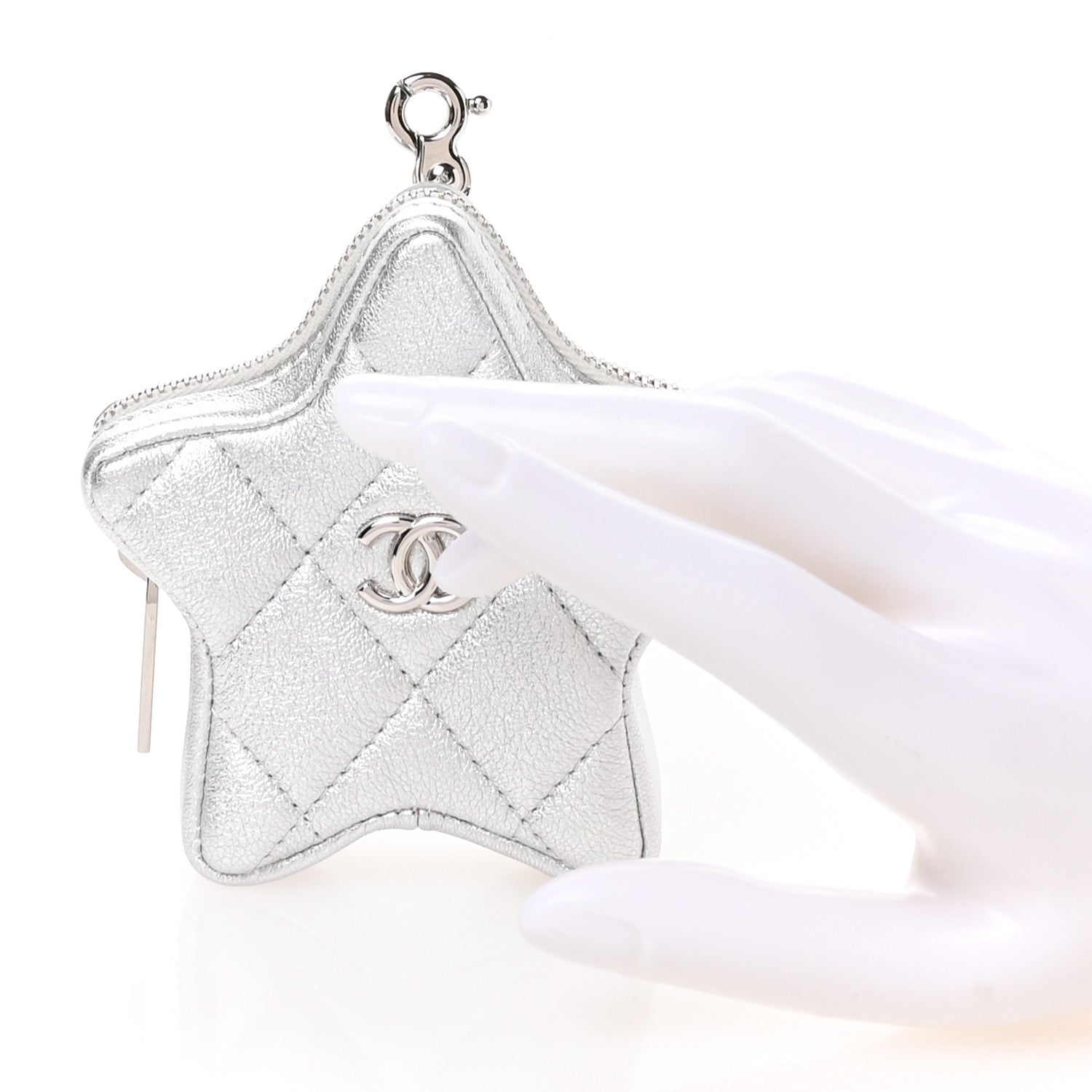 Metallic Lambskin Walk Of Fame Star Clip On Coin Purse Silver