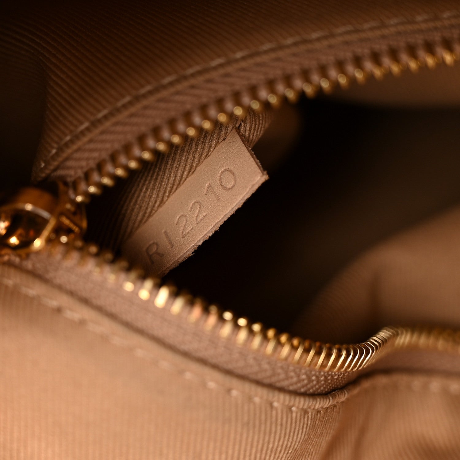 Monogram Graceful MM