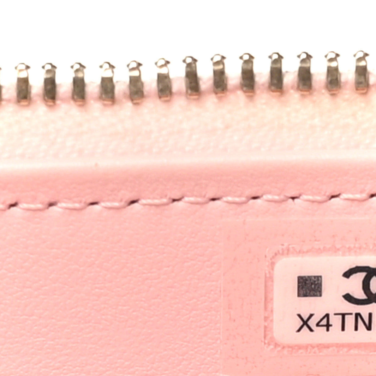 Caviar Quilted Top Handle Vanity With Chain Light Pink