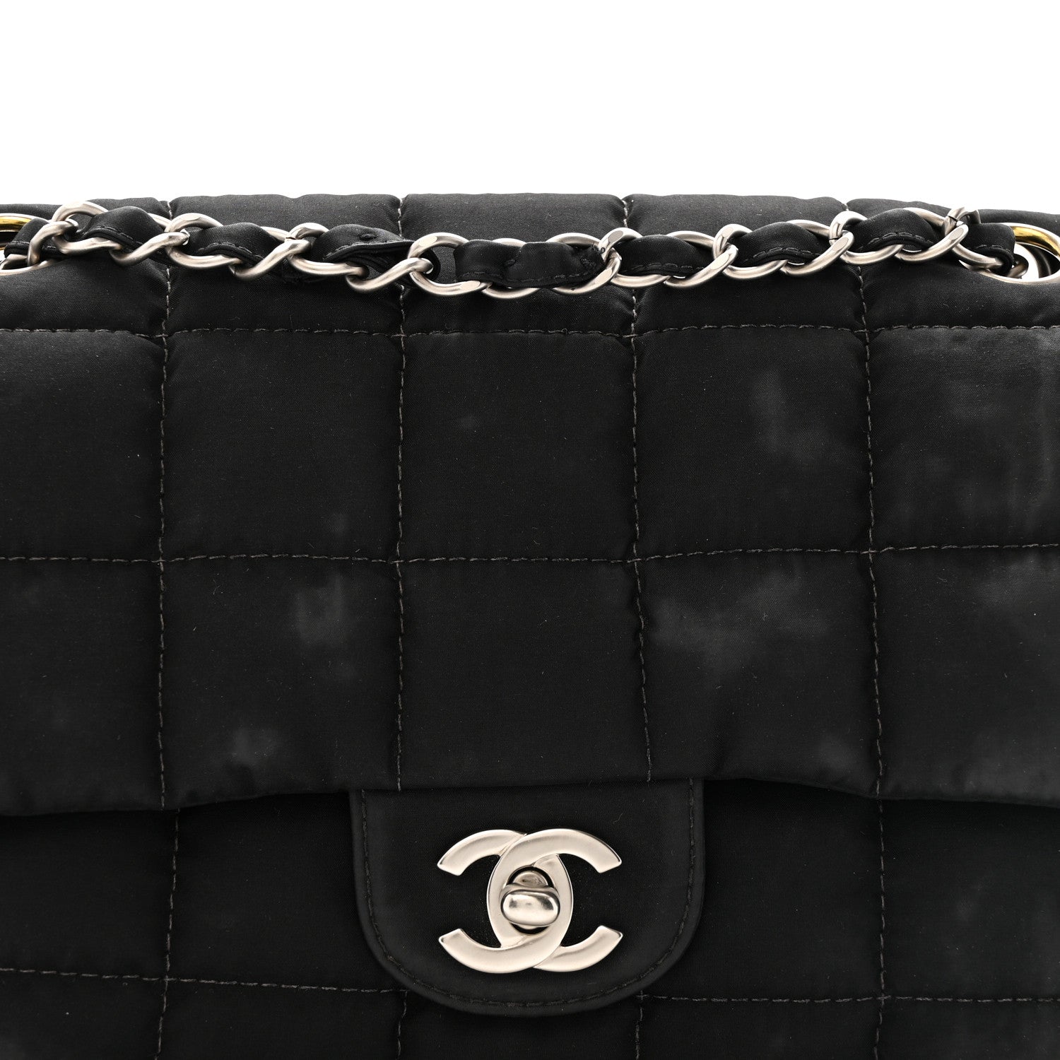 Nylon Square Quilted Flap Black
