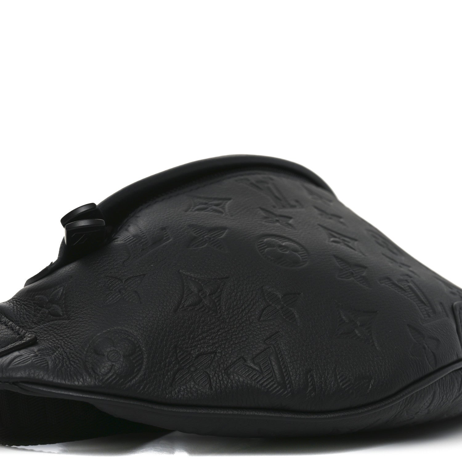 Calfskin Monogram Shadow Discovery Bumbag Black