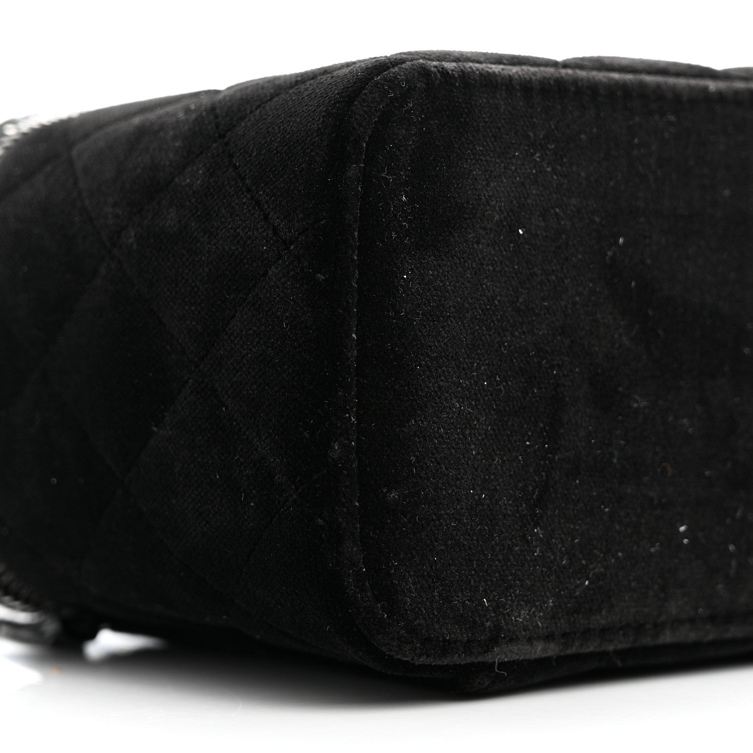 Velvet Quilted Small Vanity Case With Chain Black