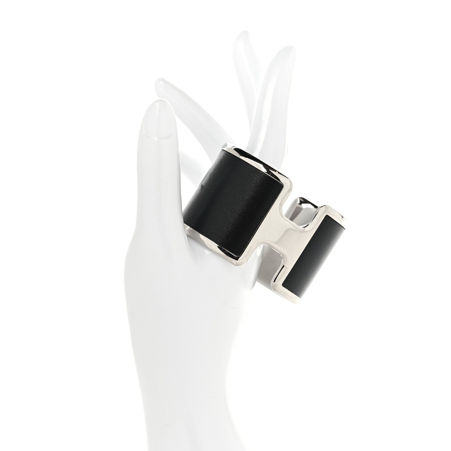 Box Olympe Cuff Bracelet Black
