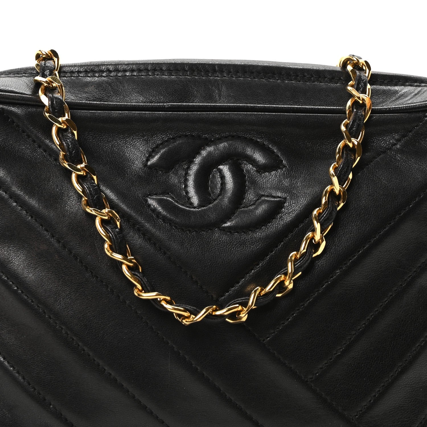 Lambskin Chevron Quilted Tassel Camera Case Black