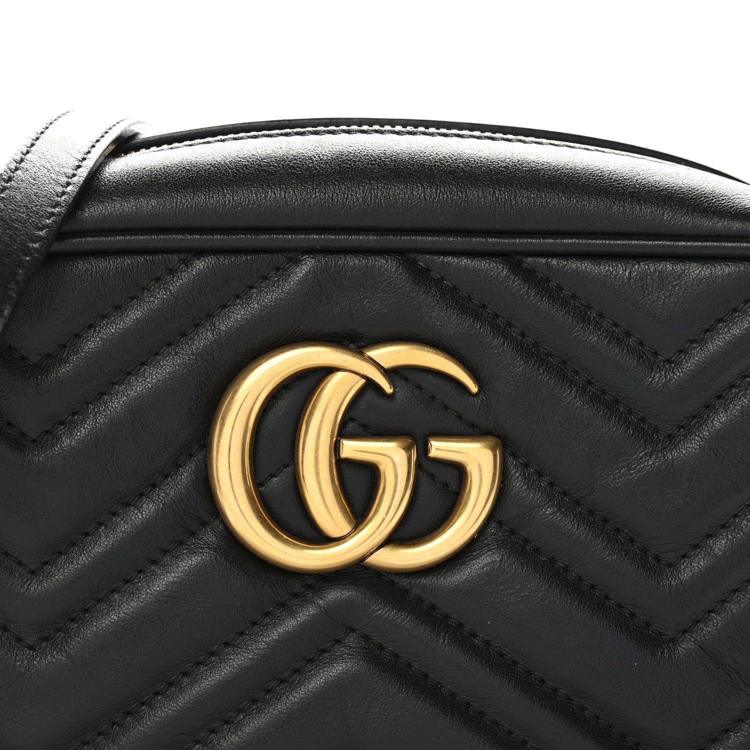 Calfskin Matelasse Small GG Marmont Chain Shoulder Bag Black