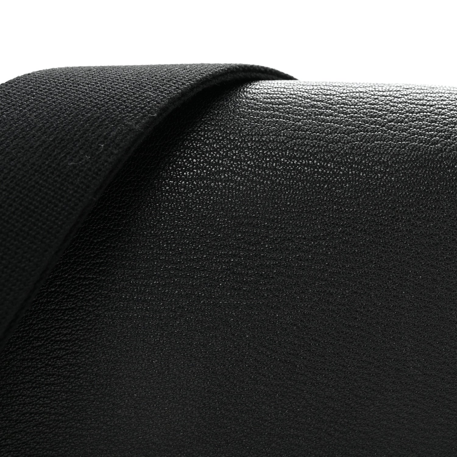 Chevre Mysore Geta Black