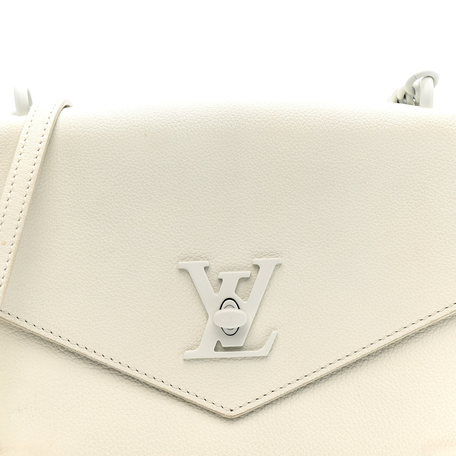 Soft Calfskin Mylockme Chain Bag BB White