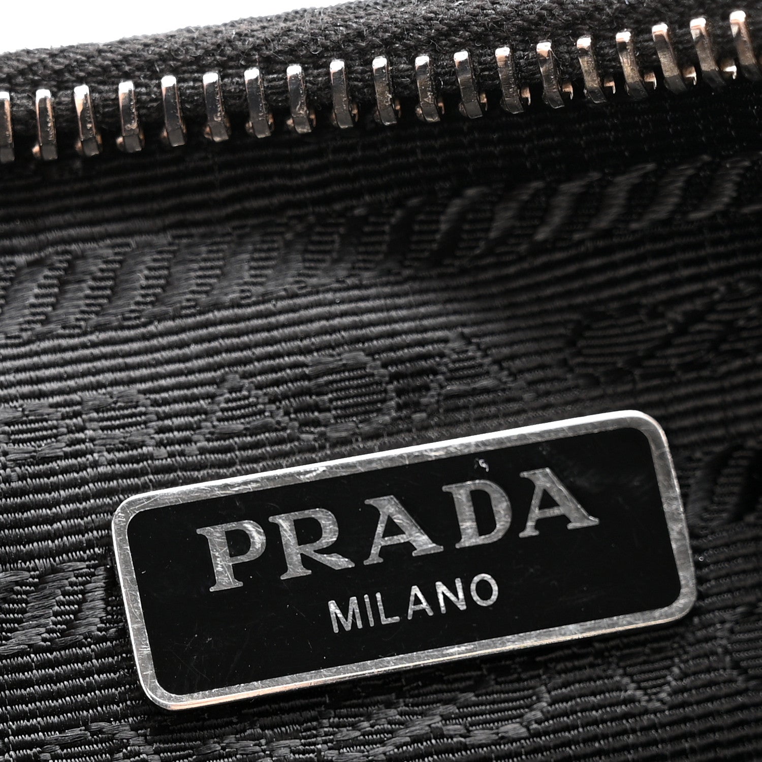 Re-Nylon Saffiano Re-Edition 2005 Shoulder Bag Black