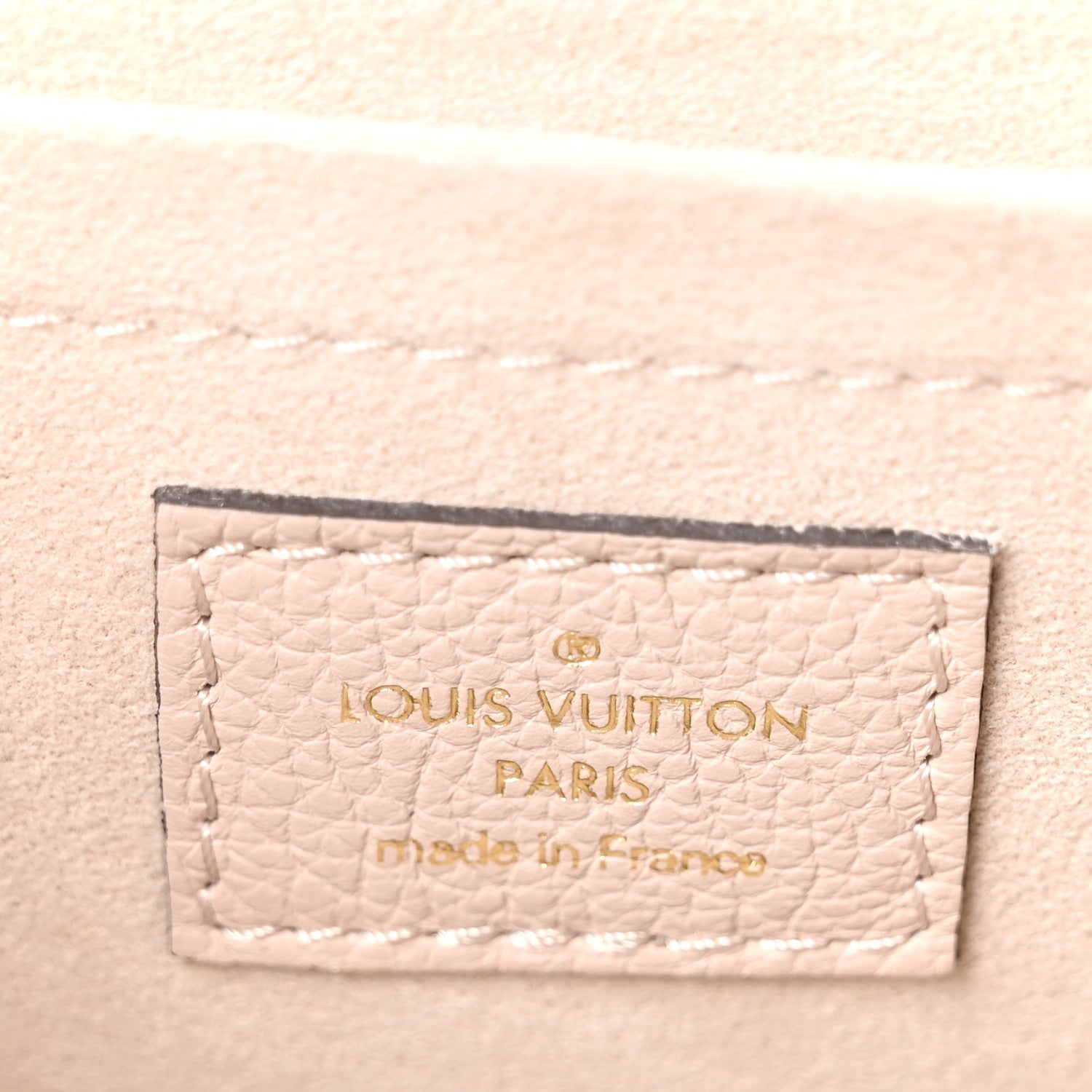 Grained Calfskin Lockme Tender Greige
