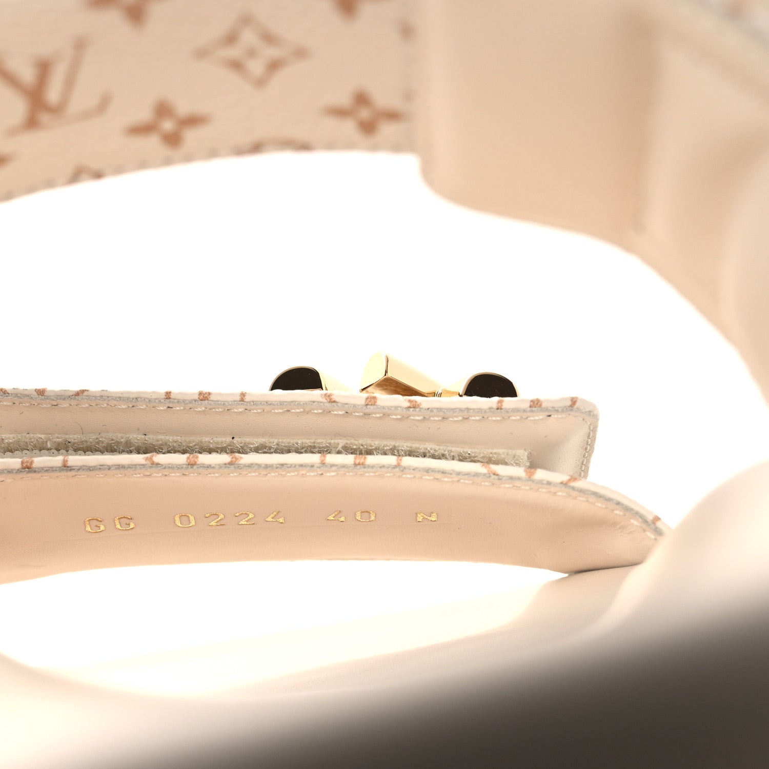 Monogram LV Sunset Comfort Flat Sandals 40 Dune Beige