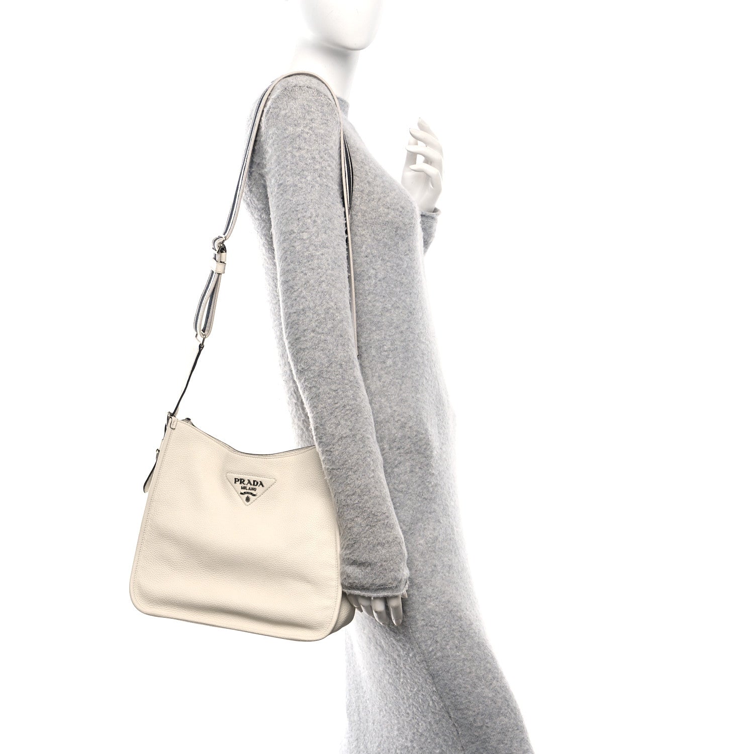 Vitello Daino Soft Hobo Messenger Bag White