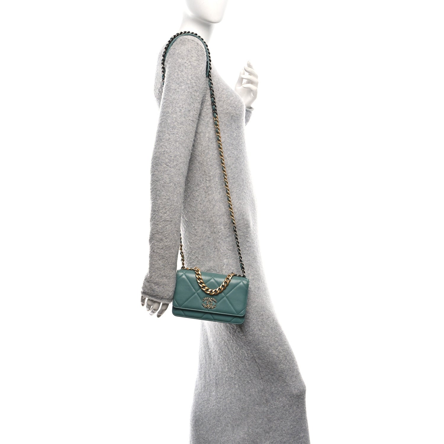 Lambskin Quilted Chanel 19 Wallet On Chain WOC Green