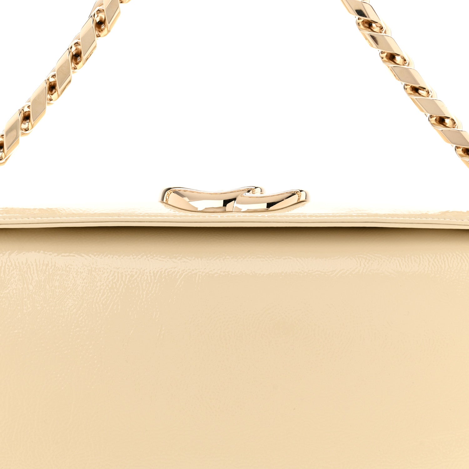 Skipper Calf Ultralight GG Soft Small Chain Bag Ivory
