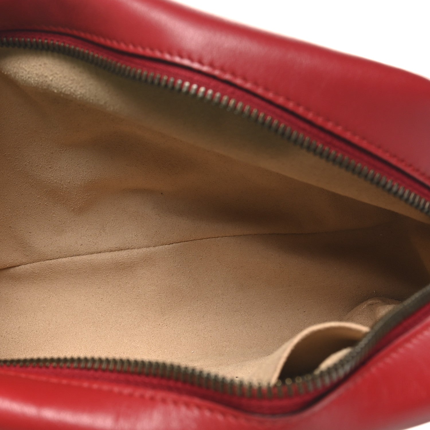 Calfskin Matelasse Small GG Marmont Chain Shoulder Bag Hibiscus Red
