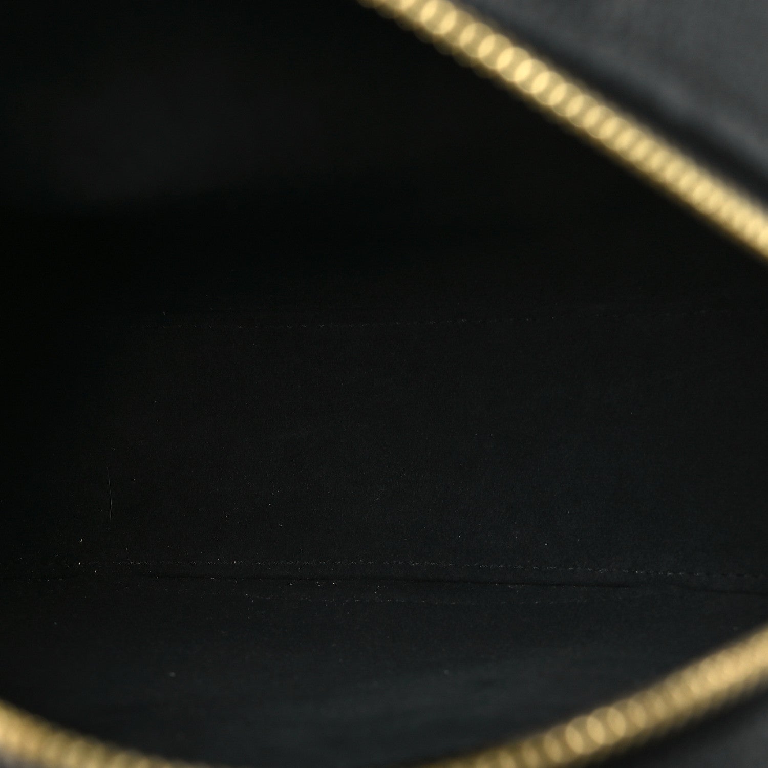 Empreinte Boite Chapeau Souple MM Black