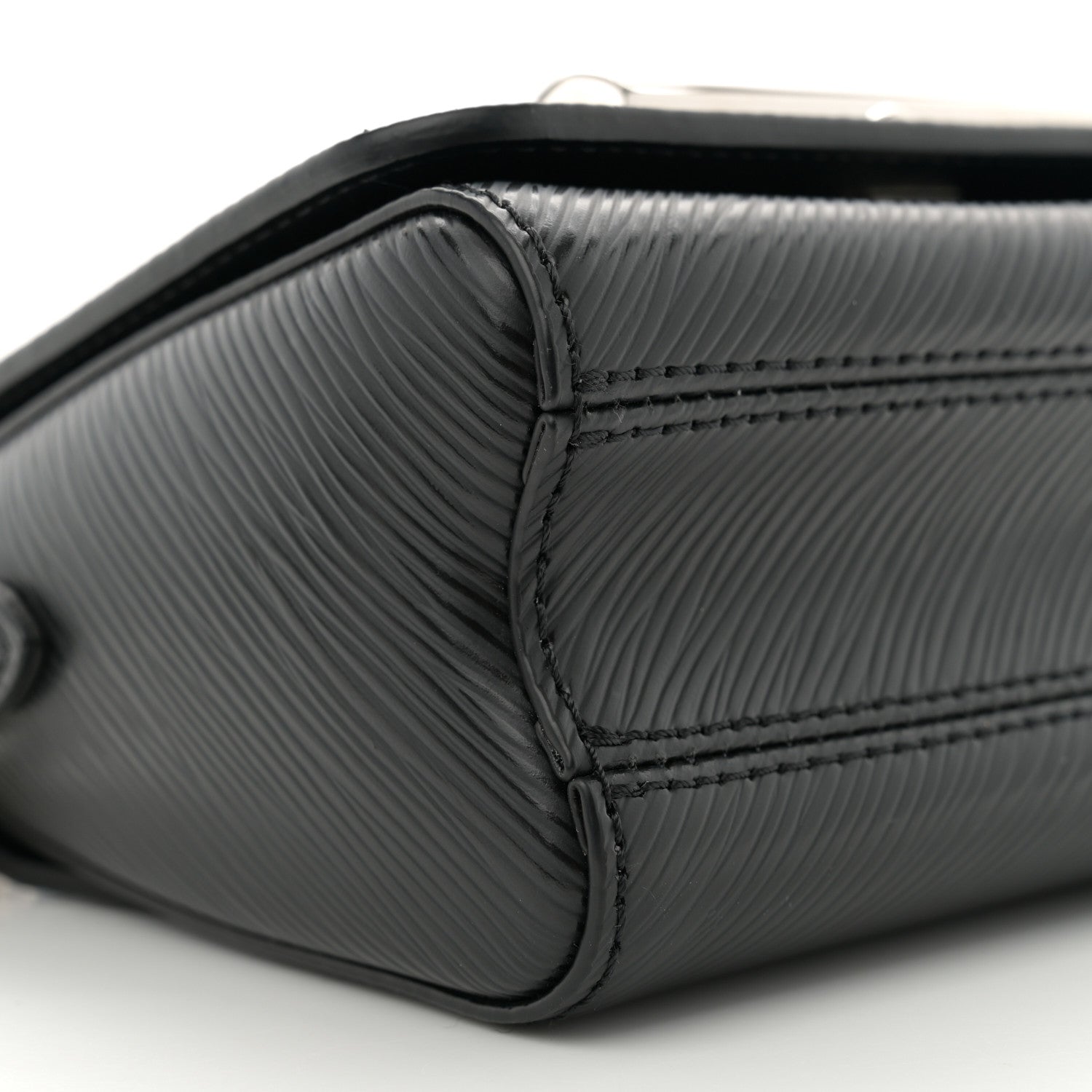 Epi Twist Lock Shoulder Bag XL Black