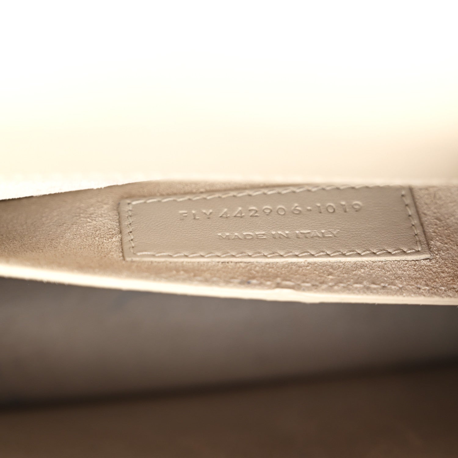 Calfskin Medium Monogram Sunset Crema Soft