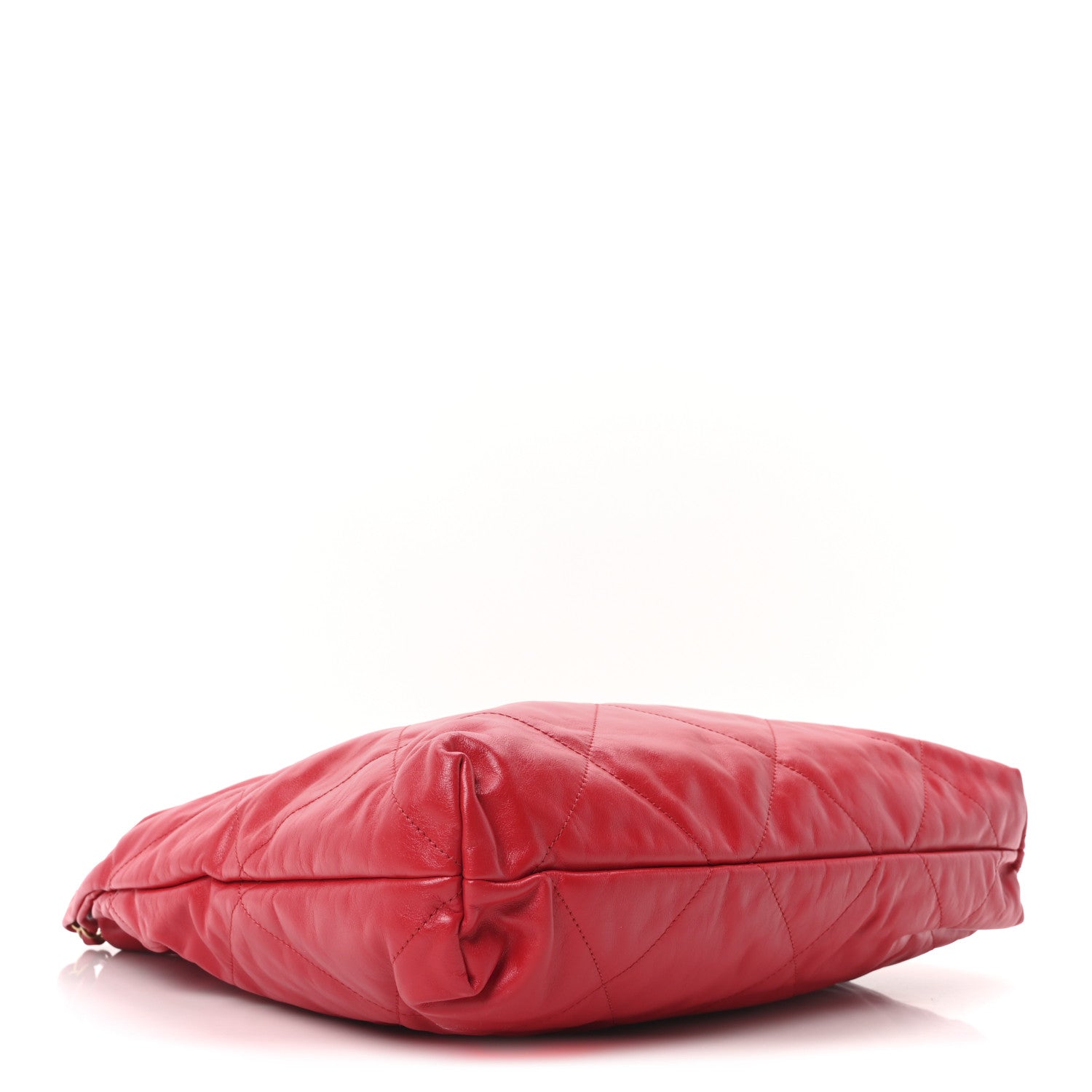 Shiny Calfskin Quilted Chanel 22 Red