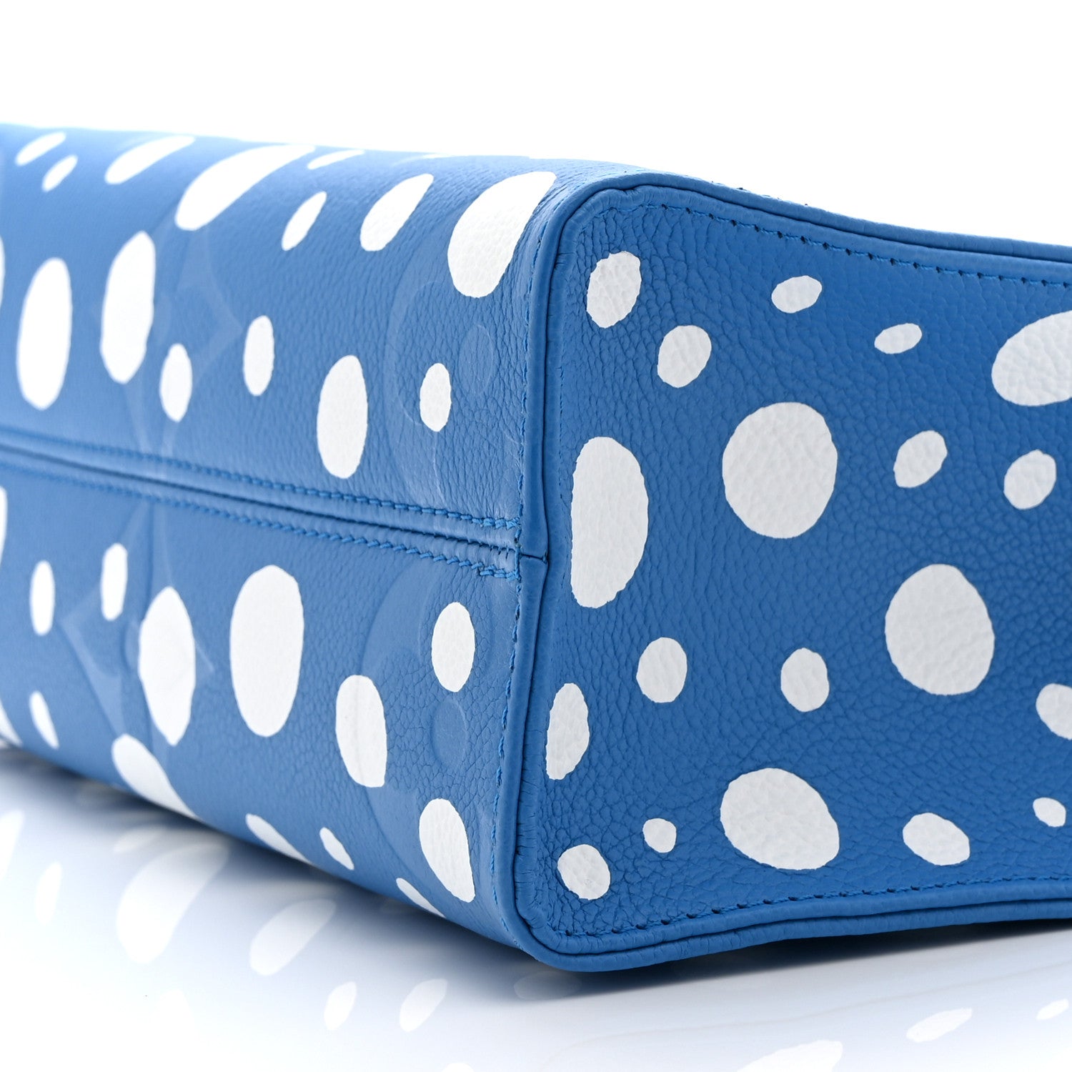 LV X YK Empreinte Monogram Giant Onthego PM Blue White