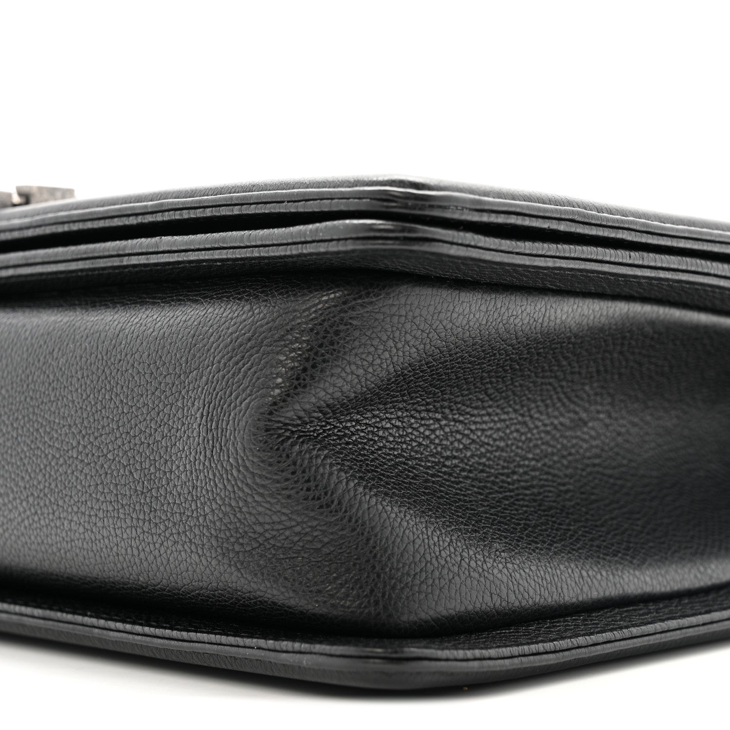 Grained Calfskin Quilted New Medium Boy Flap Black