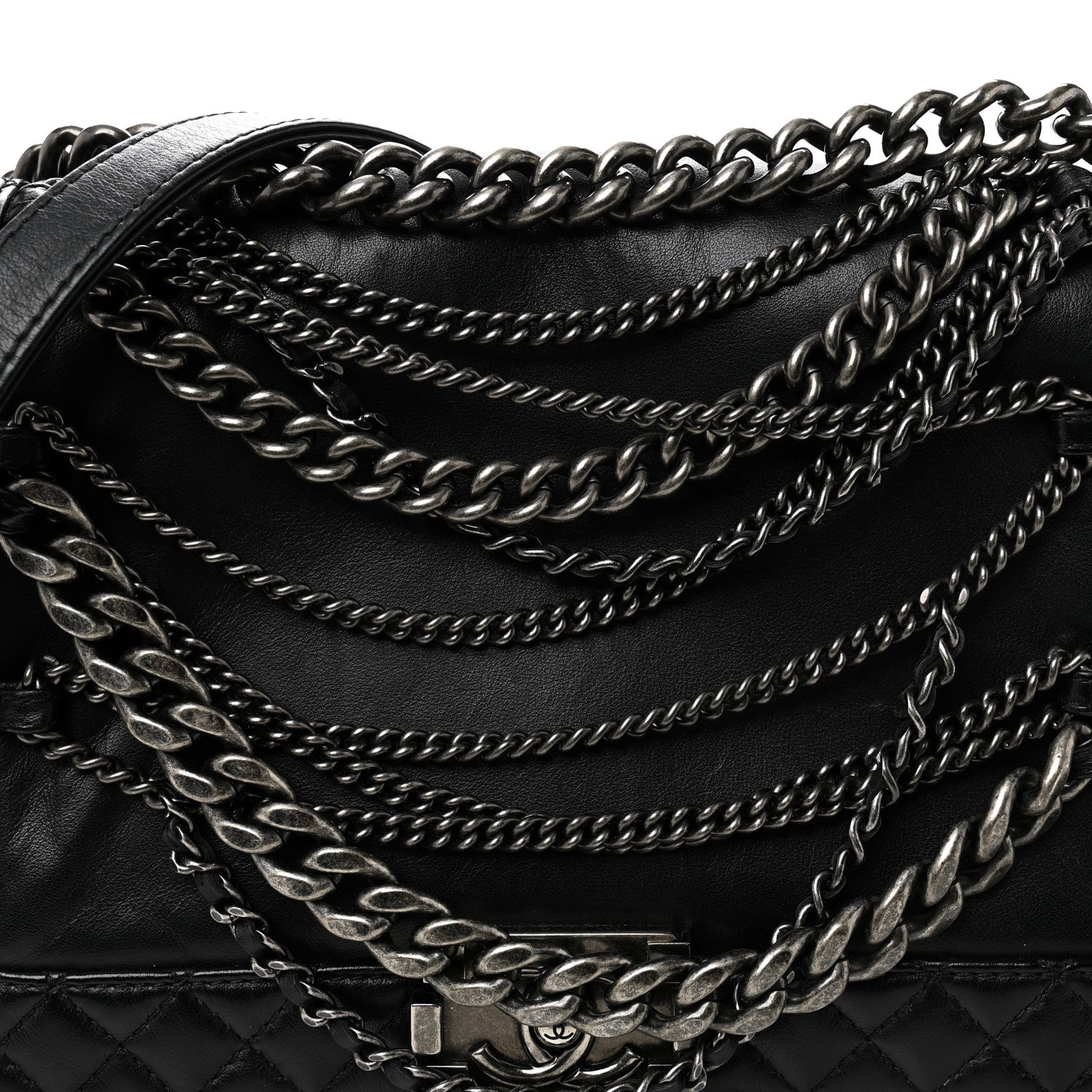 Calfskin Enchained Medium Boy Flap Black