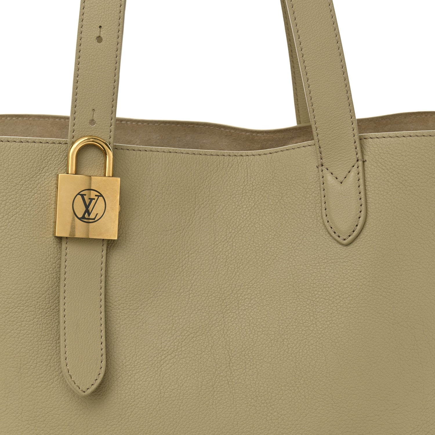 Grained Calfskin Low Key Cabas MM Clay