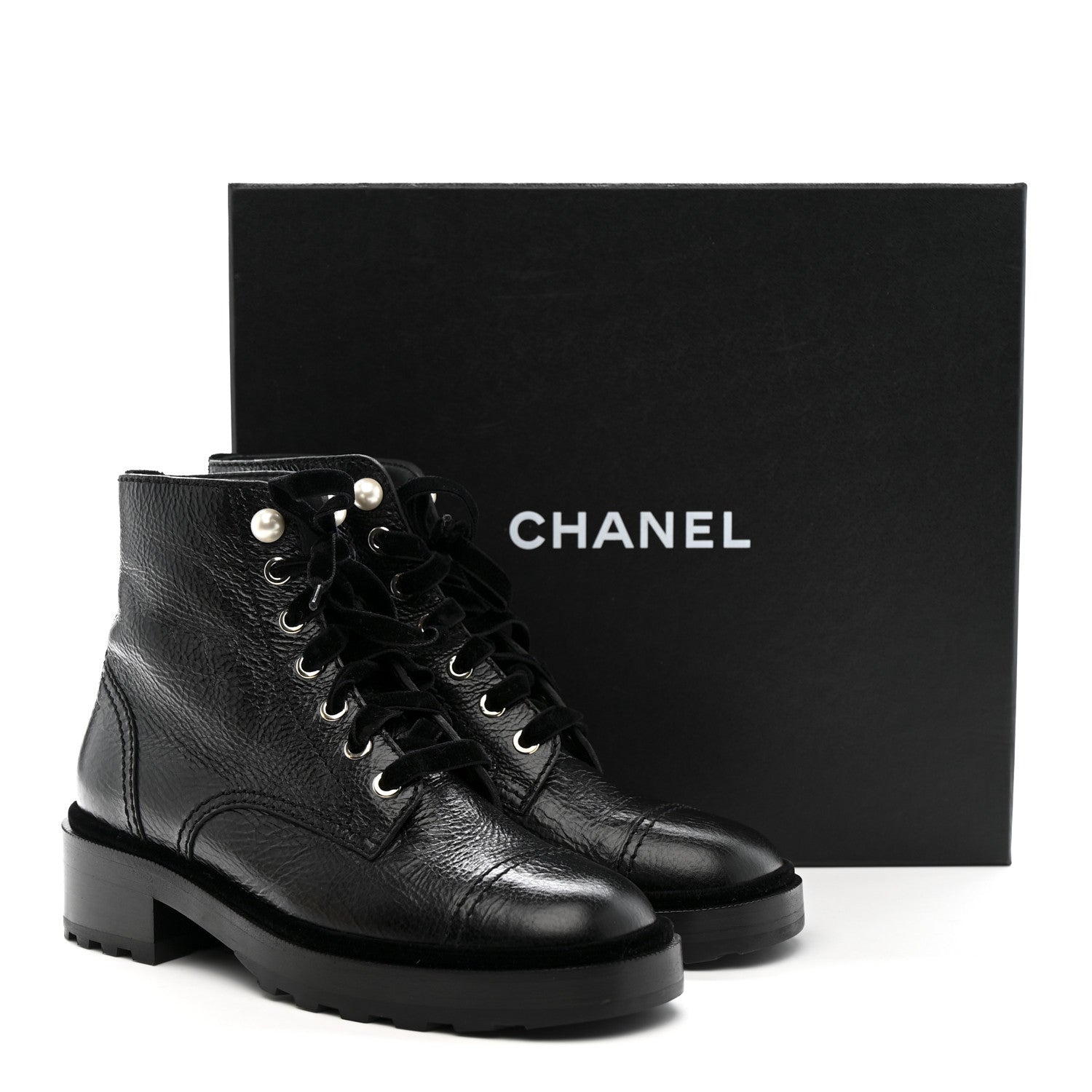 Shiny Calfskin Velvet Pearl Combat Short Boots 38 Black